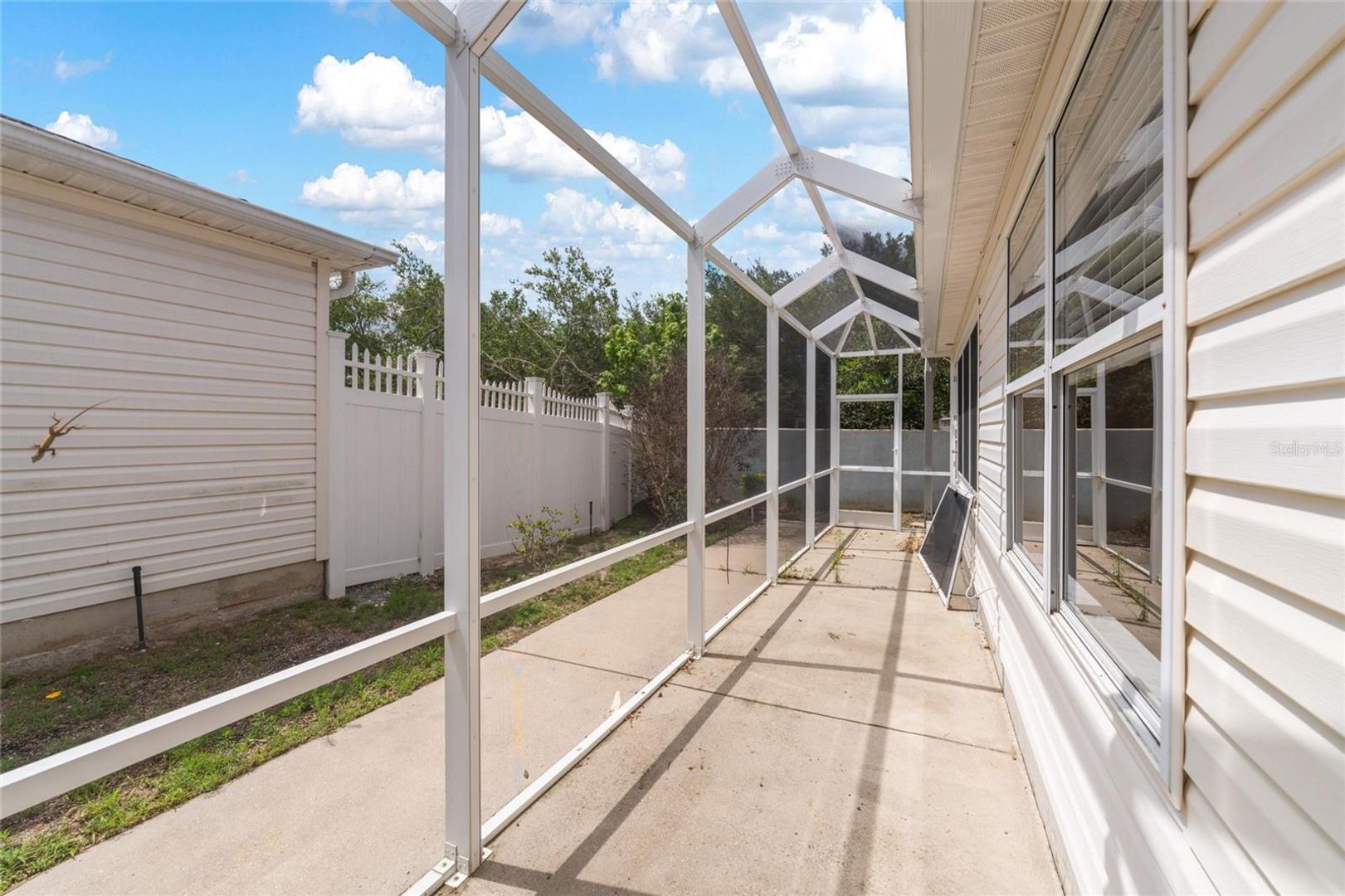 8932 SE 168TH SEDGWICK PLACE, The Villages, FL, 32162, US, 3 Bedrooms Bedrooms, ,2 BathroomsBathrooms,Residential,For Sale,8932 SE 168TH SEDGWICK PLACE,OM723287MFR