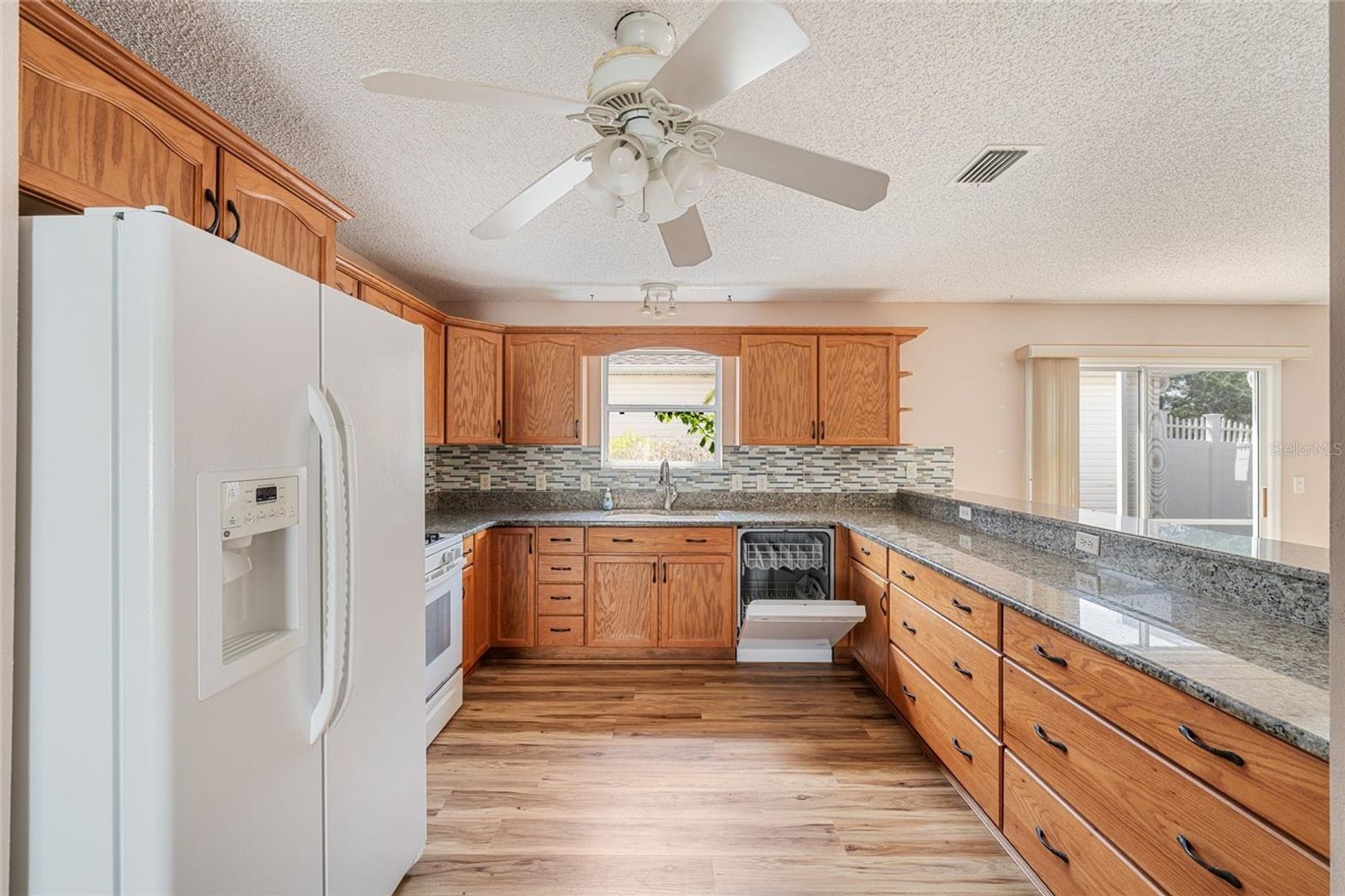 8932 SE 168TH SEDGWICK PLACE, The Villages, FL, 32162, US, 3 Bedrooms Bedrooms, ,2 BathroomsBathrooms,Residential,For Sale,8932 SE 168TH SEDGWICK PLACE,OM723287MFR