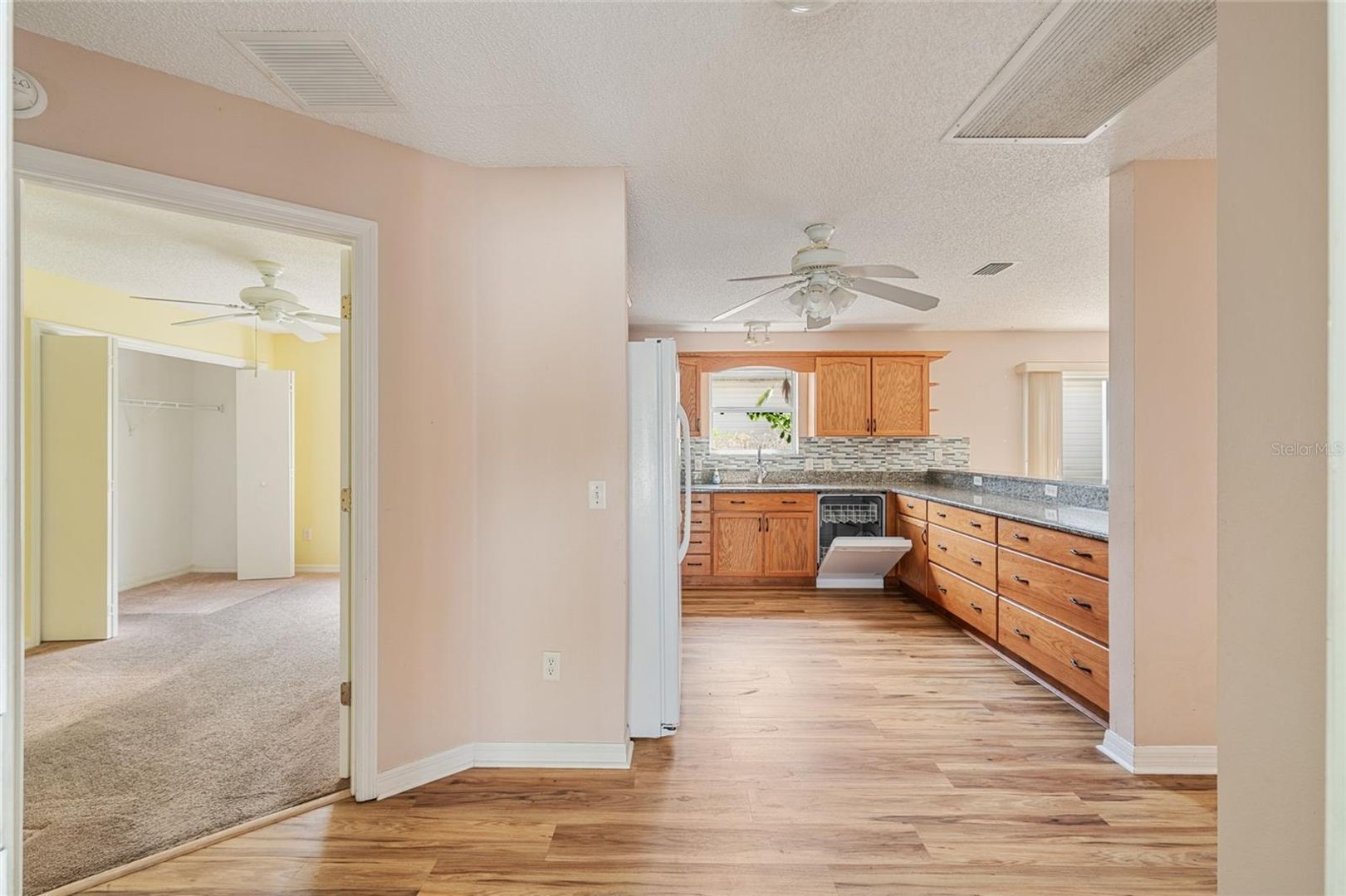 8932 SE 168TH SEDGWICK PLACE, The Villages, FL, 32162, US, 3 Bedrooms Bedrooms, ,2 BathroomsBathrooms,Residential,For Sale,8932 SE 168TH SEDGWICK PLACE,OM723287MFR