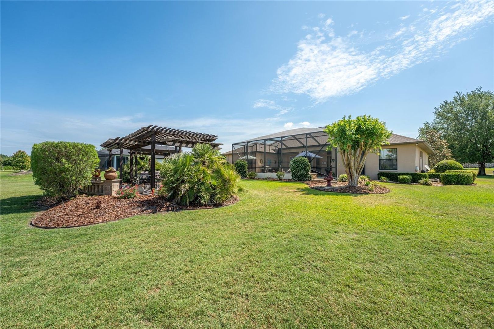 Ocala, Florida, 34480, United States, 4 Bedrooms Bedrooms, ,2 BathroomsBathrooms,Residential,For Sale,2043292