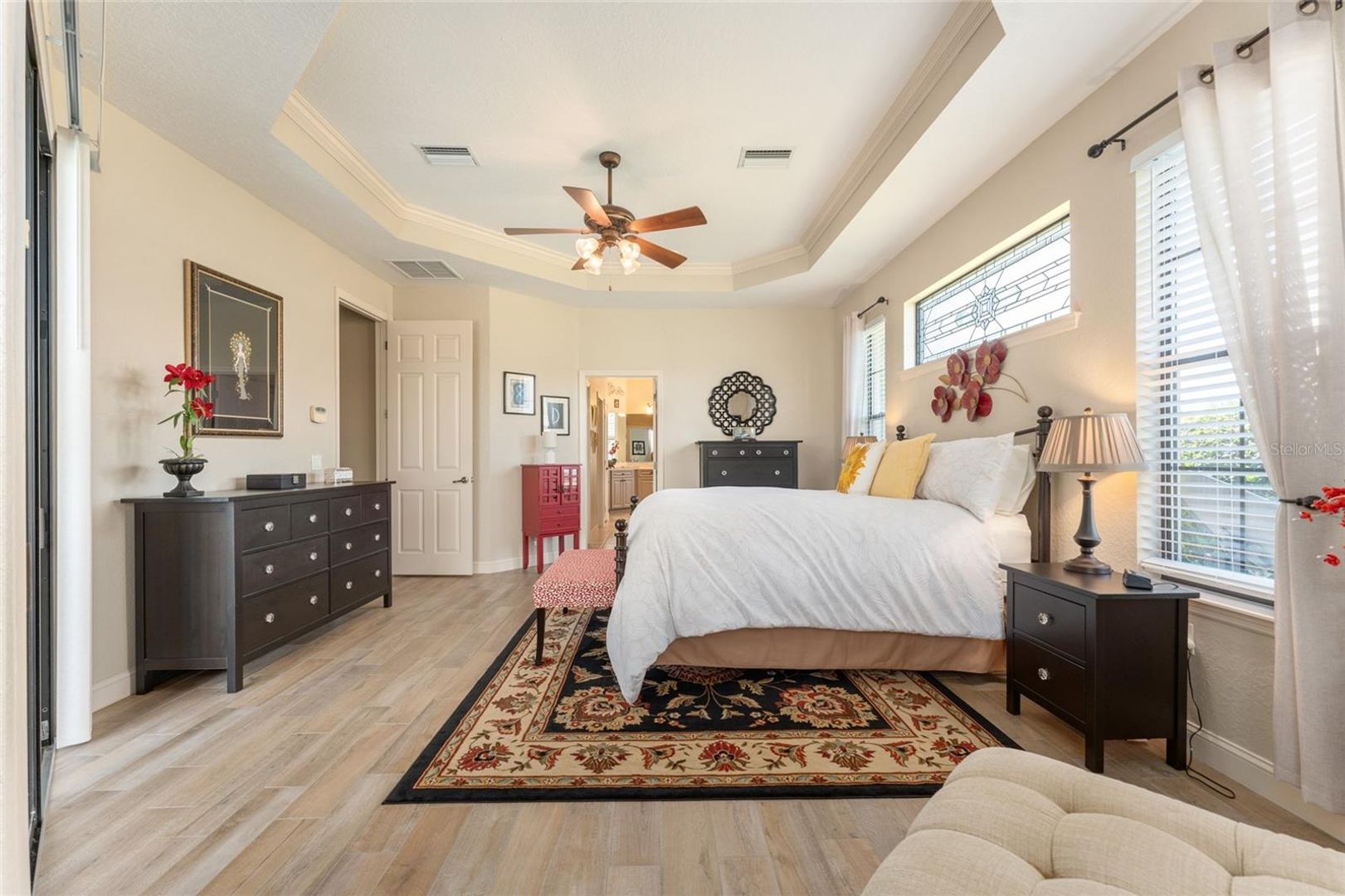 Ocala, Florida, 34480, United States, 4 Bedrooms Bedrooms, ,2 BathroomsBathrooms,Residential,For Sale,2043292